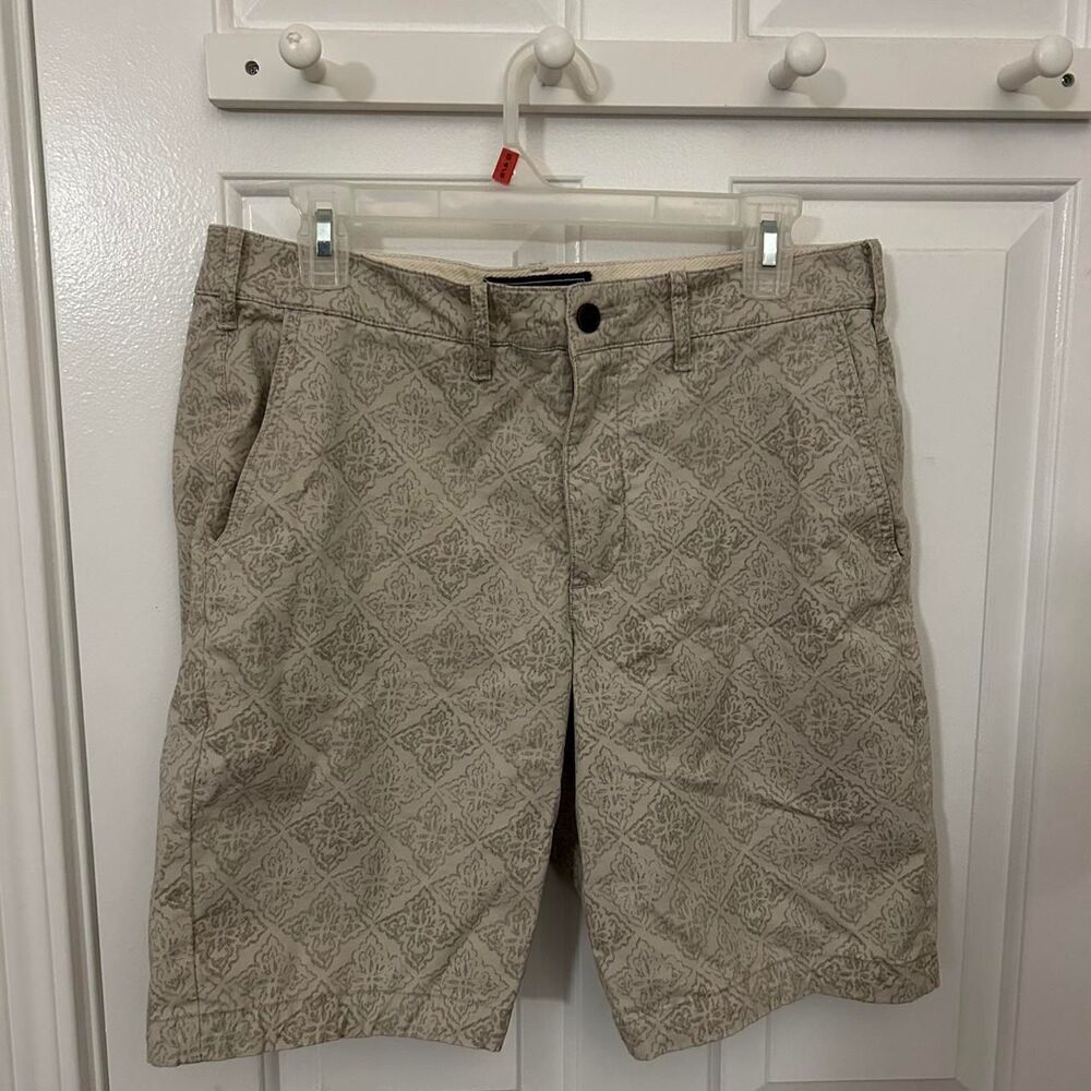 Abercrombie-fitch Women's Cream and Tan Shorts